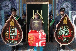 تجمع خونخواهی مردم قم و تعویض پرچم مسجد مقدس جمکران