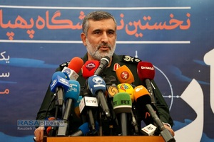 تصاویری از فرمانده شهید هوافضای سپاه سردار حاجی زاده
