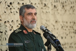 تصاویری از فرمانده شهید هوافضای سپاه سردار حاجی زاده