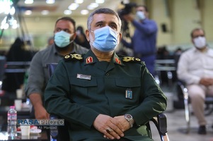 تصاویری از فرمانده شهید هوافضای سپاه سردار حاجی زاده