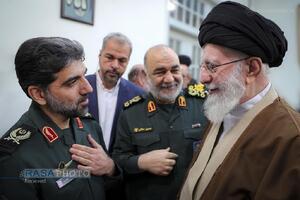 تصاویری از تعدادی شهدای حمله رژیم صهیونیستی در کنار رهبر معظم انقلاب