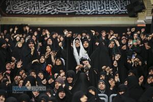 عزاداری ایام شهادت حضرت اباعبدالله الحسین (علیه‌السلام) در حسینیه امام خمینی (ره)