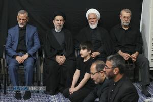 عزاداری ایام شهادت حضرت اباعبدالله الحسین (علیه‌السلام) در حسینیه امام خمینی (ره)