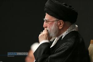 مراسم عزاداری شب عاشورای حسینی (علیه‌السلام) با حضور رهبر انقلاب