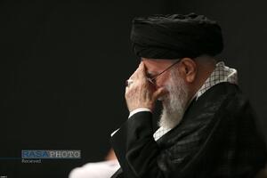 مراسم عزاداری شب عاشورای حسینی (علیه‌السلام) با حضور رهبر انقلاب