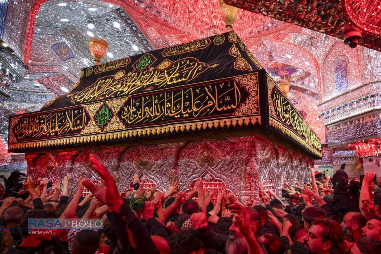 أَیْنَ الطّالِبُ بِدَمِ الْمَقْتُولِ بِکَرْبَلاءَ