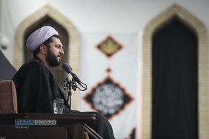 عزاداری هیئتهای دانشجویی به مناسبت اربعین حسینی در حسینیه امام خمینی (ره)