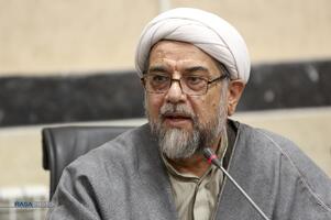 محفل خاطره‌گویی رزمندگان روحانی دفاع مقدس