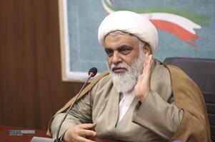 محفل خاطره‌گویی رزمندگان روحانی دفاع مقدس