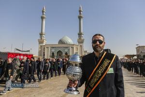 دسته عزای خادمان و زائران در سالروز رحلت حضرت معصومه (سلام‌الله‌علیها)