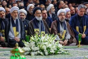 آیین شمعدان‌ در شام رحلت بانوی کرامت (س)