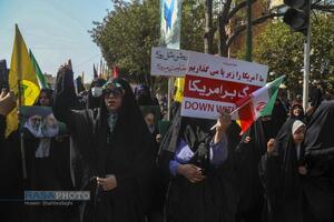 راهپیمایی بشارت نصر در قم