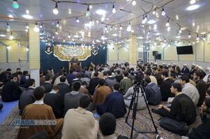 حضور آیت الله مروی در حجرات و گفتگوی صمیمی با طلاب در جریان بازدید از مدرسه علمیه جهانگیرخان قم