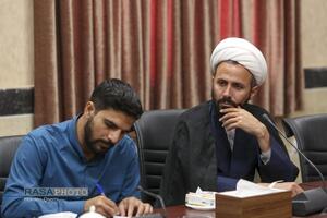نشست نقش حوزه در تامین محتوای دینی برای هنرمندان