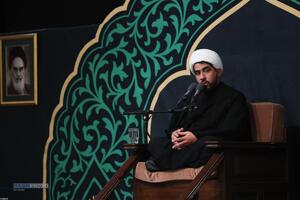 دومین شب مراسم عزاداری ایام شهادت حضرت فاطمةالزهرا (سلام‌الله‌علیها) در حسینیه امام خمینی (ره)