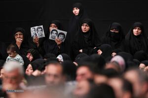 دومین شب مراسم عزاداری ایام شهادت حضرت فاطمةالزهرا (سلام‌الله‌علیها) در حسینیه امام خمینی (ره)