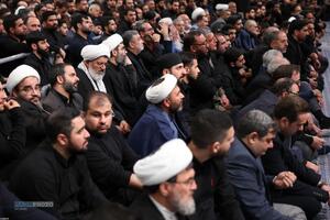 دومین شب مراسم عزاداری ایام شهادت حضرت فاطمةالزهرا (سلام‌الله‌علیها) در حسینیه امام خمینی (ره)