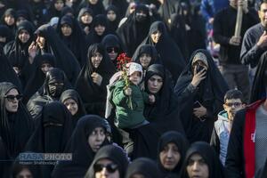 مراسم تدفین پیکر دو شهید گمنام دفاع مقدس در بوستان شهید زین الدین قم