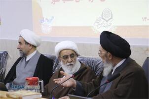 نشست مدیران مراکز حوزوی اصفهان با آیت الله شب زنده دار