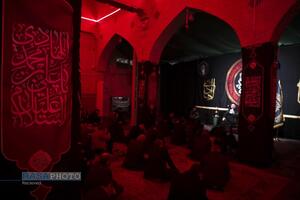 عزاداری شب شهادت حضرت امام هادی (علیه‌السلام) در حرم امامزاده موسی مبرقع قم