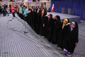 دیدار خانواده شهدای اقتدار با رهبر انقلاب در روز میلاد امیرالمومنین (علیه‌السلام)