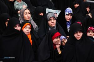 دیدار خانواده شهدای اقتدار با رهبر انقلاب در روز میلاد امیرالمومنین (علیه‌السلام)