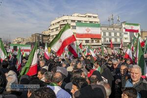 خروش مردم تهران علیه تروریست‌های آشوب‌گر