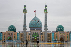 مسجد مقدس جمکران؛ تجلی‌گاه وحدت و انتظار