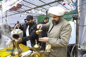 حضور میلیونی مشتاقان حضرت ولی عصر (عج) در مسیر مسجد مقدس جمکران