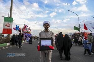 حضور میلیونی مشتاقان حضرت ولی عصر (عج) در مسیر مسجد مقدس جمکران