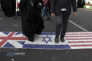 حضور میلیونی مشتاقان حضرت ولی عصر (عج) در مسیر مسجد مقدس جمکران