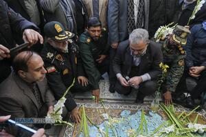 مراسم میهمانی لاله‌ها در گلزار شهدای علی بن جعفر (ع) قم