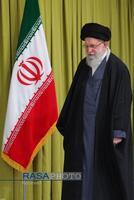 پیام رهبر معظم انقلاب بمناسبت حماسه آفرینی ملت ایران در راهپیمایی ۲۲ بهمن
