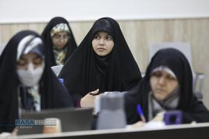 نشست نقد عملکرد یکساله دولت