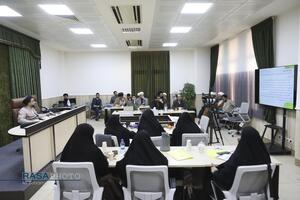 نشست نقد عملکرد یکساله دولت