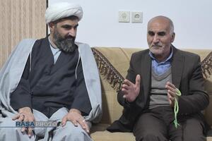 دیدار مدیرعامل خبرگزاری رسا با خانواده اولین شهید مدافع حرم چهارمحال و بختیاری