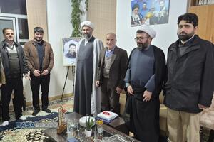 دیدار مدیرعامل خبرگزاری رسا با خانواده اولین شهید مدافع حرم چهارمحال و بختیاری