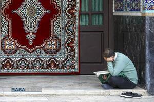 ترتیل خوانی قرآن کریم در حرم مطهر رضوی