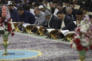 آئین جزء‌خوانی قرآن کریم در حرم کریمه اهل‌بیت (ع)