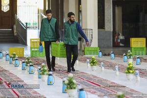 ضیافت افطار در صحن ملکوتی حرم کریمه اهلبیت (س)