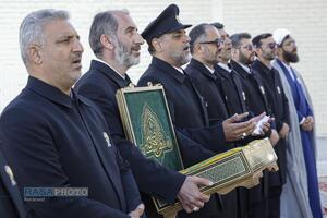 آیین تعویض پرچم گنبد منور رضوی در روز میلاد حضرت امام رضا (علیه‌السلام)