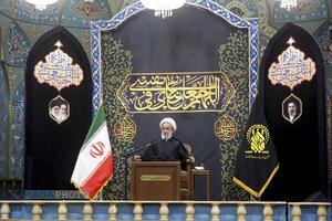 مراسم قرائت دعای عرفه در حرم کریمه اهل‌بیت (س)