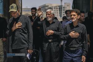 عزاداری روز تاسوعای حسینی در حرم مطهر رضوی