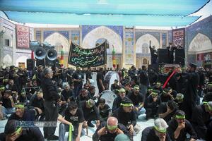 نماز جماعت و عزاداری ظهر عاشورای حسینی در قم