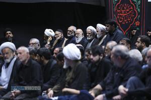 مراسم عزاداری شام غریبان حسینی در جوار محل شهادت قائد شهید