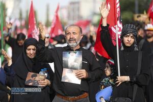 تشییع تاریخی رهبر شهید انقلاب در تهران -۲