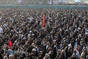 تشییع میلیونی قائد شهید امت در قم