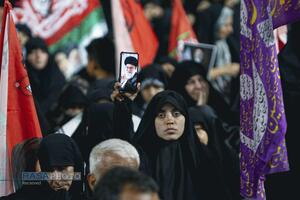 دومین شب مراسم بزرگداشت امام شهید از سوی رهبر معظم انقلاب
